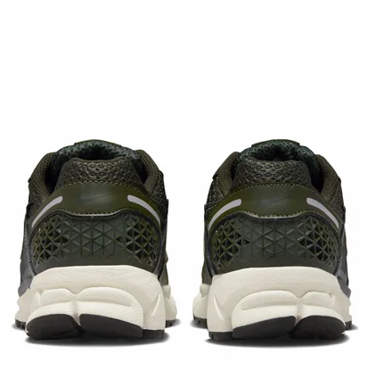 Кроссовки женские Nike Vomero 5 Black/Green FQ8898-325