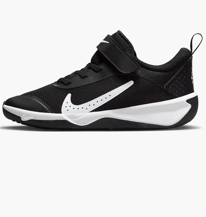 Кросівки дитячі Nike Omni Multi-Court Black DM9026-002