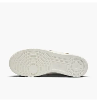 Кроссовки женские Nike Wmns Air Force 1 07 Lx Pink/Beige IB2574-600