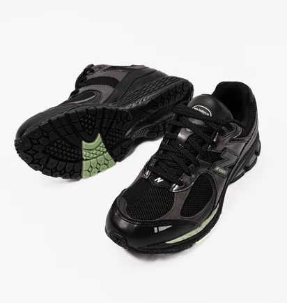 Кросівки чоловічі New Balance 2002R Black Silver Green M Black M2002RLD