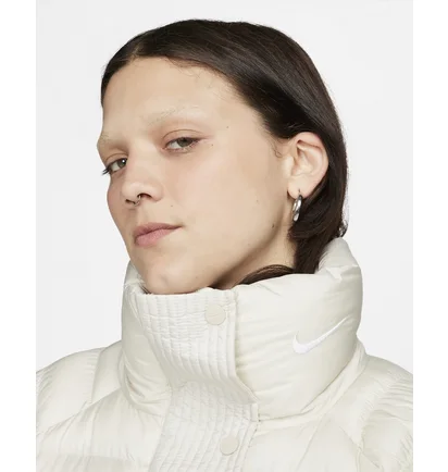 Парка жіноча Nike Sportswear Swoosh Puffer Primaloft® Therma-Fit Oversized Parka White FB7670-104