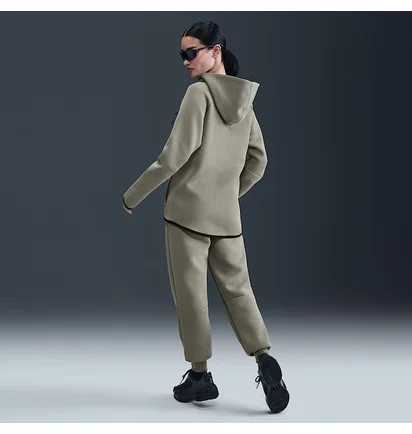 Штани жіночі Nike Sportswear Tech Fleece Olive HV6779-320