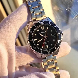 Часы мужские Casio MDV-10D-1A1