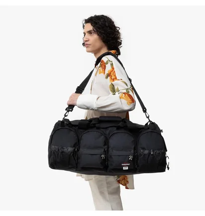 Сумка унісекс EASTPAK X Avavav Reader Black EK0A5BJO4S3