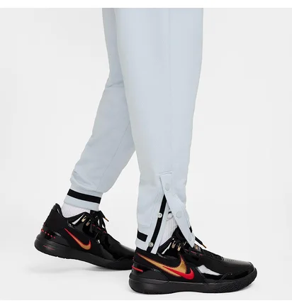 Штаны мужские Nike Dna MenS Therma-Fit Basketball Trousers White FZ0666-043