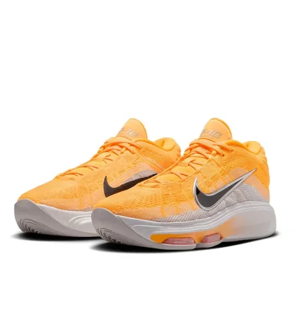 Кроссовки унисекс Nike Gt Hustle 3 Orange FV5953-800