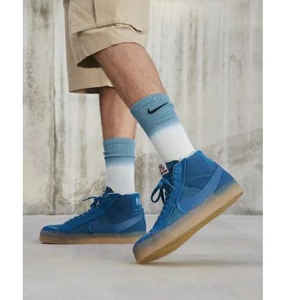 Кроссовки унисекс Nike Sb Zoom Blazer Mid Premium Plus Blue Dv5468-300