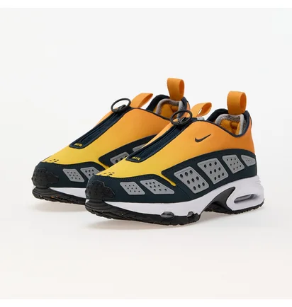 Кроссовки женские Nike W Air Max Sndr Orange/Black HJ8080-700