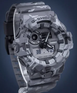 Часы мужские Casio G-Shock GA-700CM-8AER