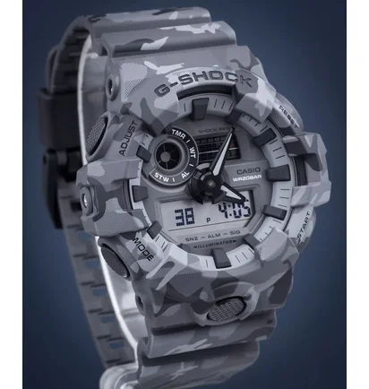 Часы мужские Casio G-Shock GA-700CM-8AER