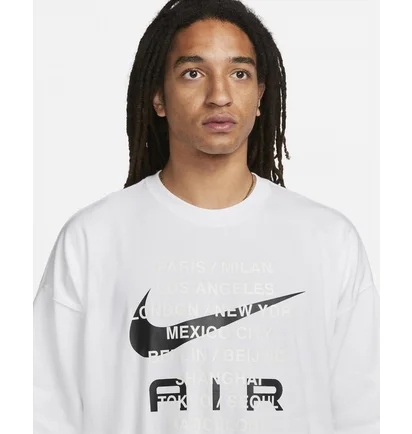 Футболка чоловіча Nike T-Shirt Sportswear White FD1249-100