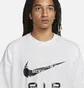 Футболка чоловіча Nike T-Shirt Sportswear White FD1249-100