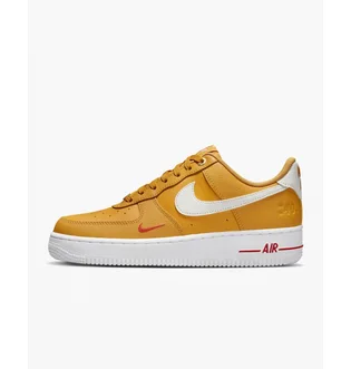 Кросівки жіночі Nike Air Force 1 07 Se Yellow Dq7582-700