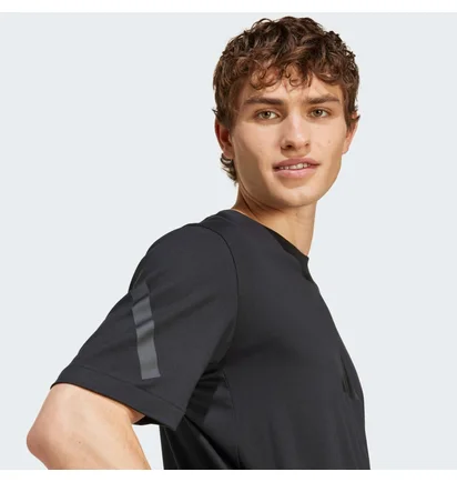 Футболка мужская Adidas Z.N.E. Tee Black JE3069