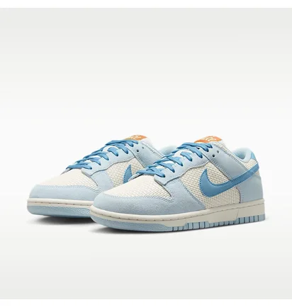 Кросівки жіночі Nike Dunk Low Se White/Light Blue IH2479-100