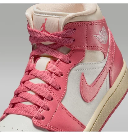 Кросівки жіночі Air Jordan W 1 Mid Pink/White BQ6472-109