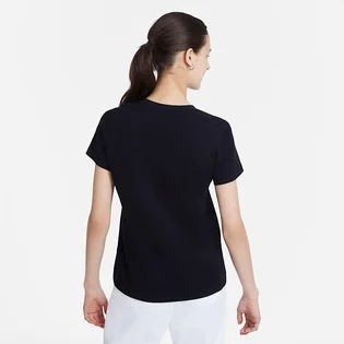 Футболка жіноча Nike Sportswear Essentials Black AT2783-010