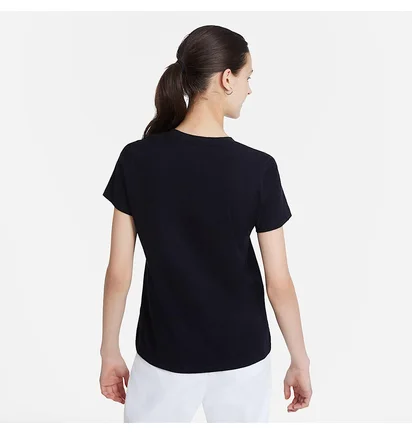 Футболка женская Nike Sportswear Essentials Black AT2783-010