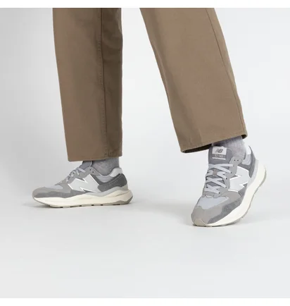 Кросівки чоловічі New Balance 57/40 Grey M5740PSG