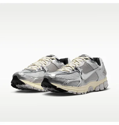 Кросівки чоловічі Nike Zoom Vomero 5 Grey Fog Grey/Metallic IM3486-002