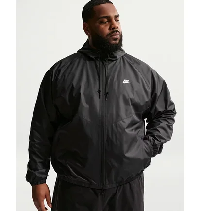 Ветровка мужская Nike Windrunner Black HV8369-010