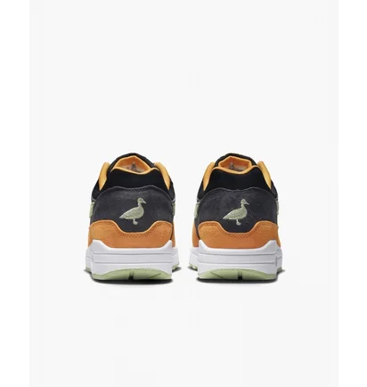 Кросівки чоловічі Nike Air Max 1 Premium Grey Dz0482-001