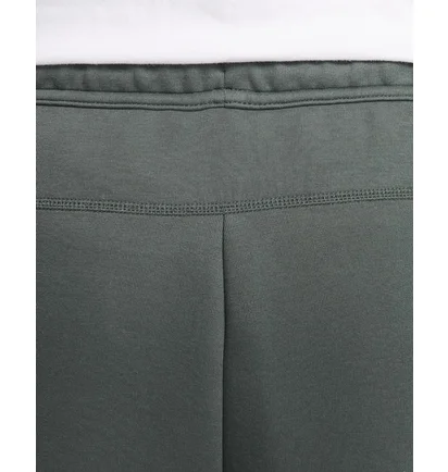 Шорты мужские Nike Sportswear Tech Fleece Shorts Green FB8171-338