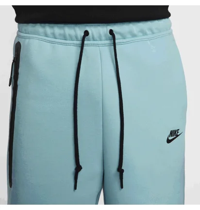 Шорти чоловічі Nike Tech Fleece Light Blue FB8171-464