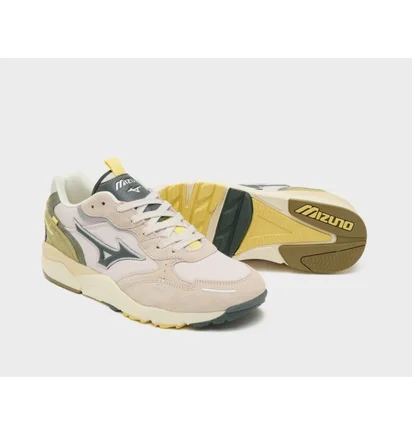 Кросівки чоловічі Mizuno Sky Medal Beta Beige/White D1GA243002