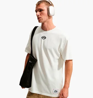 Футболка чоловіча Nike R9 White IU4473-133
