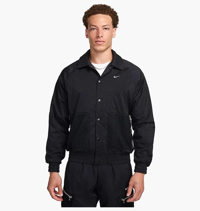 Куртка чоловіча Nike MenS Repel Woven Basketball Jacket Black FN2896-010