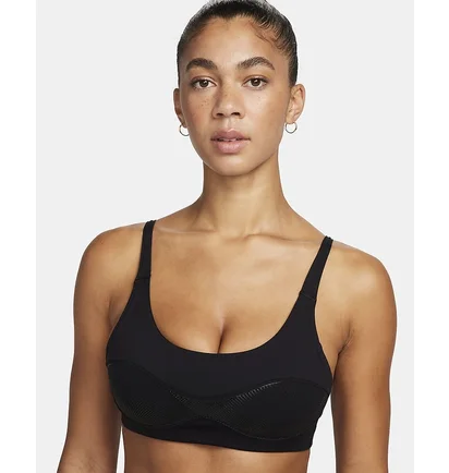Топ женский Nike Indy City Essential Black FB4114-010