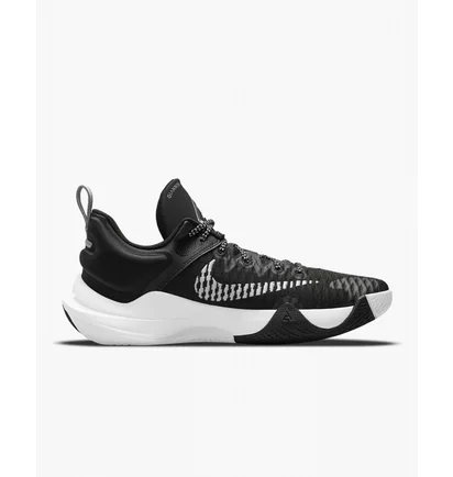 Кросівки унісекс Nike Giannis Immortality Black CZ4099-010
