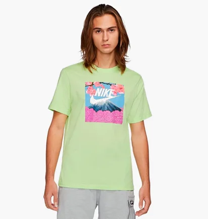 Футболка мужская Nike Sportswear Men'S T-Shirt Green DB6153-383