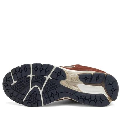 Кроссовки мужские New Balance 2002R Brown M2002RFF
