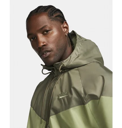 Куртка чоловіча Nike Sportswear Windrunner Olive Da0001-334