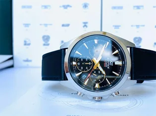Часы мужские Casio Edifice Minimalist EFV-630L-1A