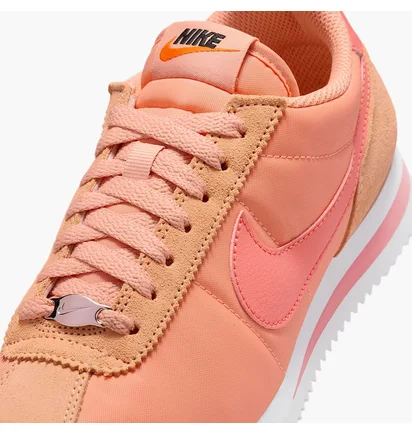 Кросівки жіночі Nike Cortez Peach/Pink DZ2795-800