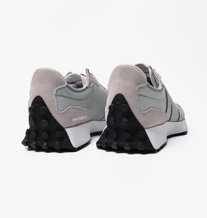 Кросівки чоловічі New Balance 327 Grey MS327MA1