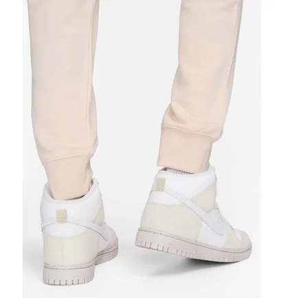 Штани чоловічі Nike Club Jggr Ft Beige BV2679-838