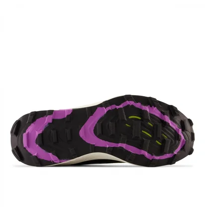 Кроссовки женские New Balance Fuelcell Summit Unknown V3 Multi Wtunkny3