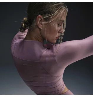 Кофта женская Nike Inf Ls Top Sheer Violet FV7915-523