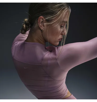 Кофта женская Nike Inf Ls Top Sheer Violet FV7915-523