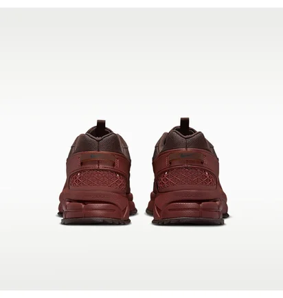 Кросівки чоловічі Nike Zoom Vomero Roam Brown HV6901-200