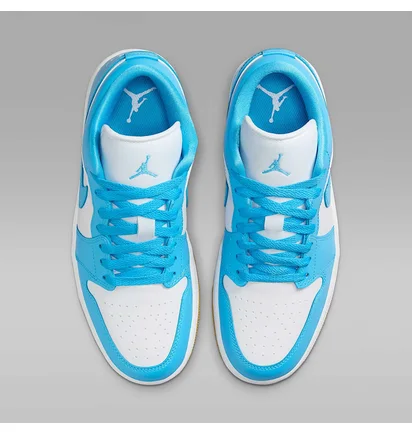 Кросівки жіночі Air Jordan 1 Low White/Blue DC0774-104