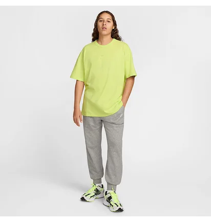 Футболка мужская Nike Sportswear Premium Essential Tee Green DO7392-736