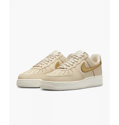 Кросівки жіночі Nike Air Force 1 07 Beige DQ7569-102