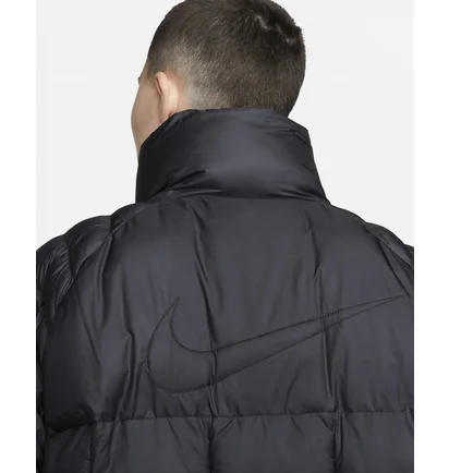 Парка жіноча Nike Sportswear Essential Black FB7670-010