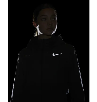 Куртка жіноча Nike Essential WomenS Packable Running Rain Jacket Black 933466-010