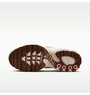 Кроссовки женские Nike Air Max Plus S E WomenS Shoes Beige IO0657-100